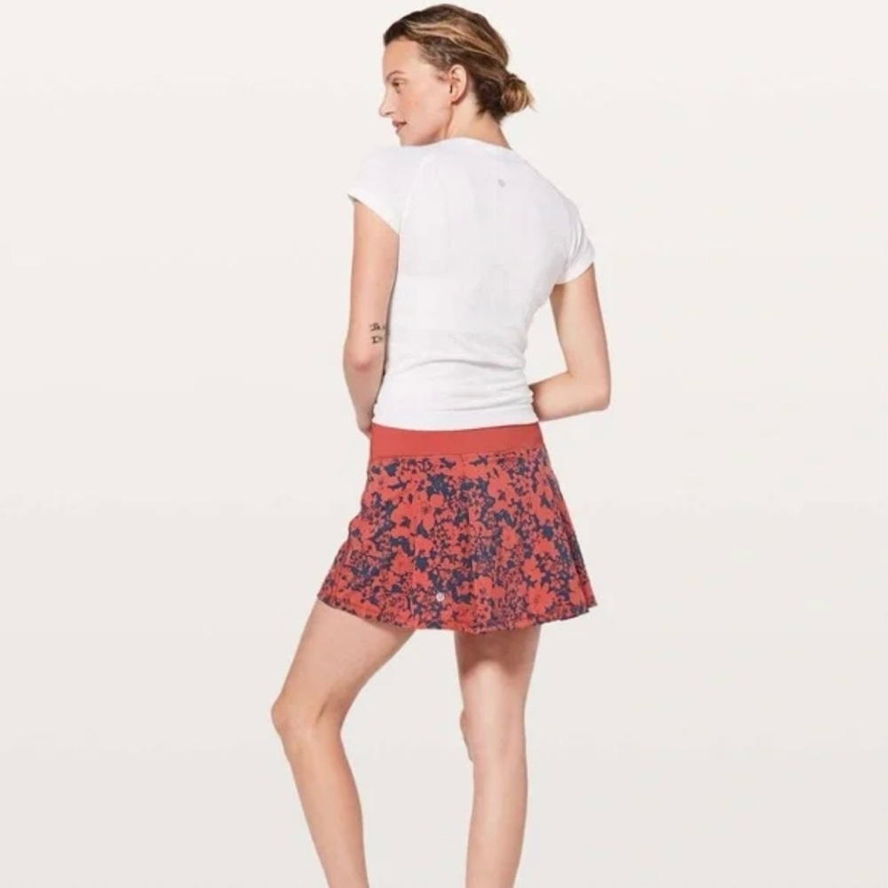 Lululemon Pace Rival skirt Canyon Onyx Blue/Dark Canyon" color and print sz4